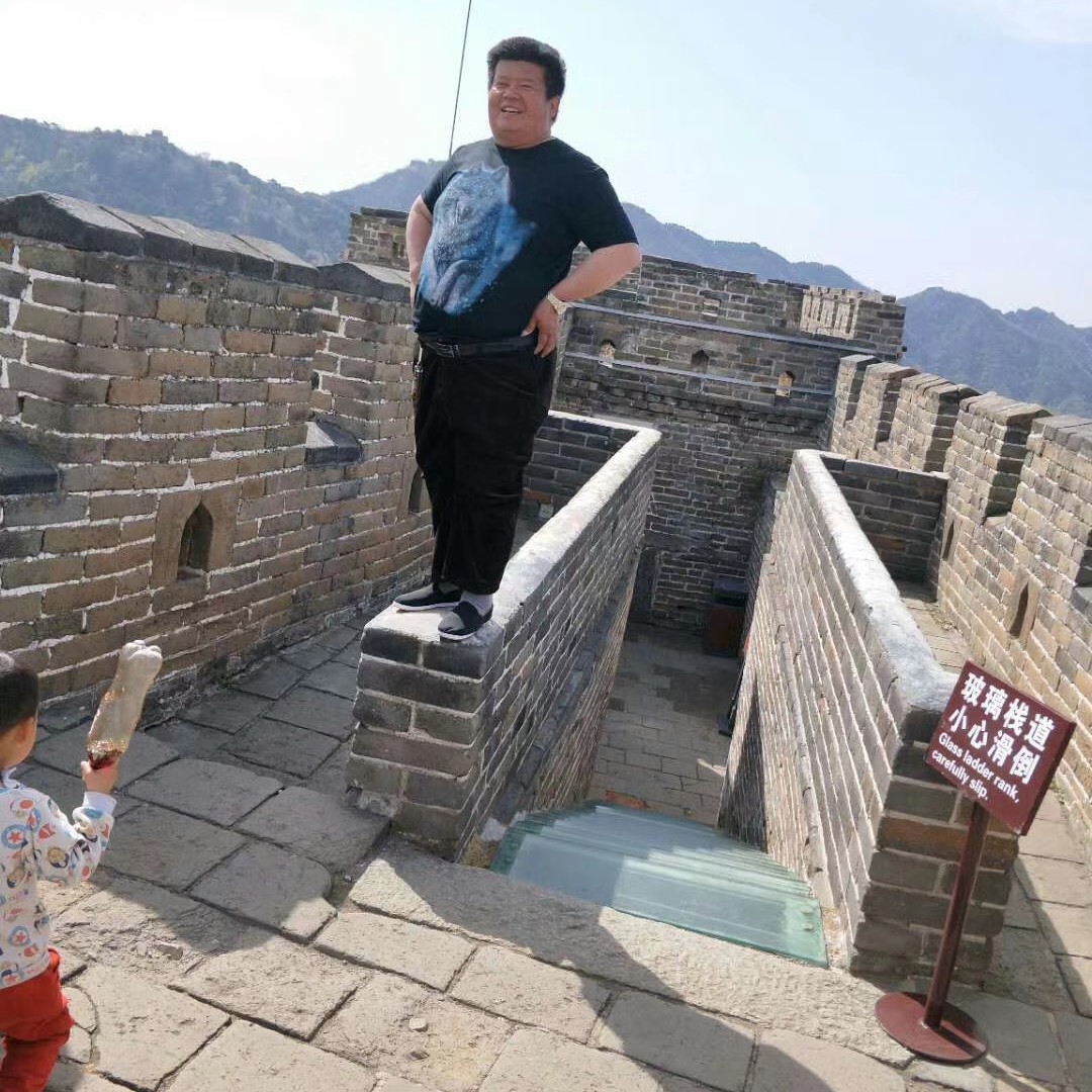 摩托与结实的照片