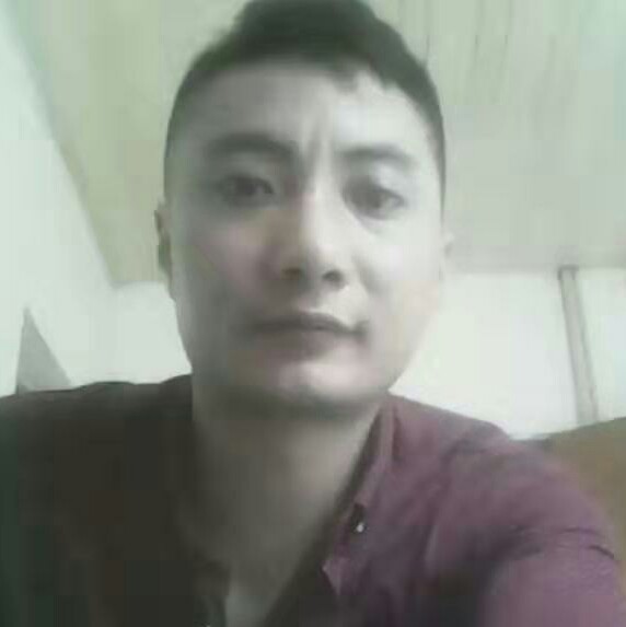 大叔那明理的照片