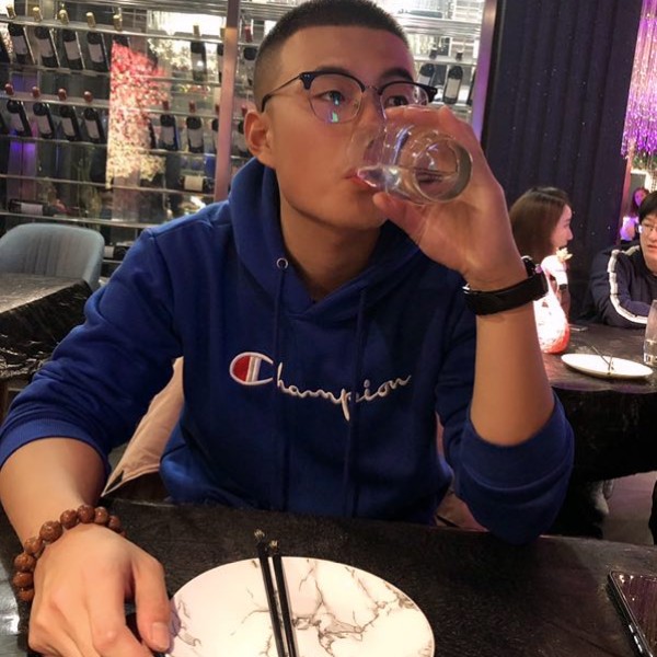 孺誠的照片