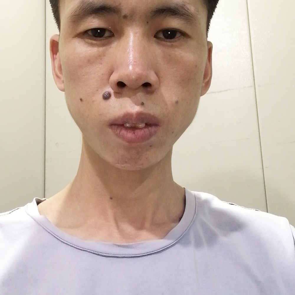 微笑多么热情的照片