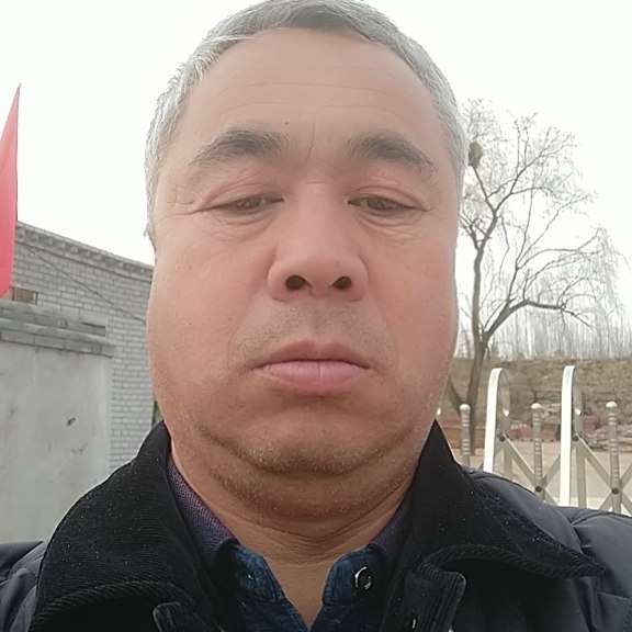 孤單迎琉璃的照片