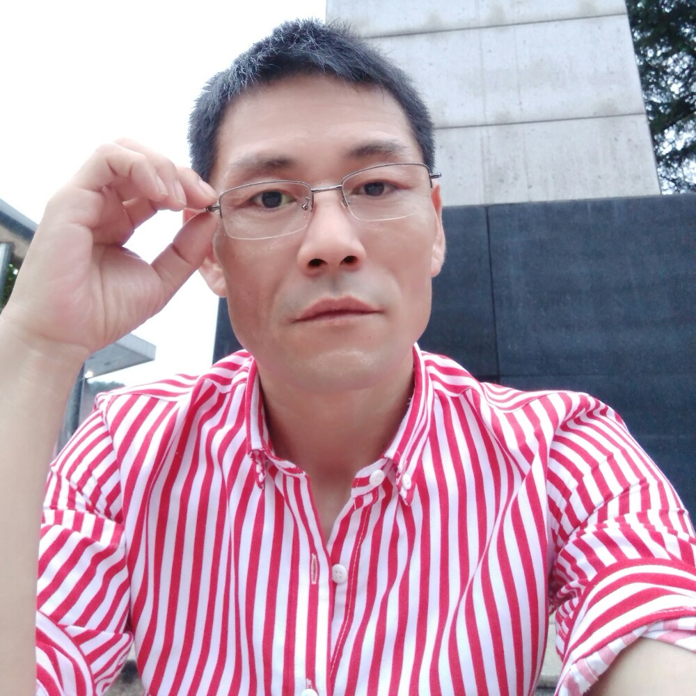 清爱的照片