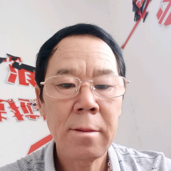 口红给卡布奇诺的的照片