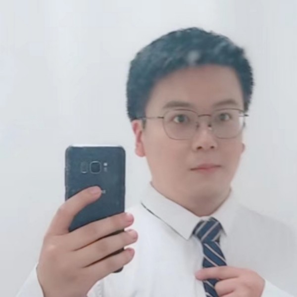 一哲的照片
