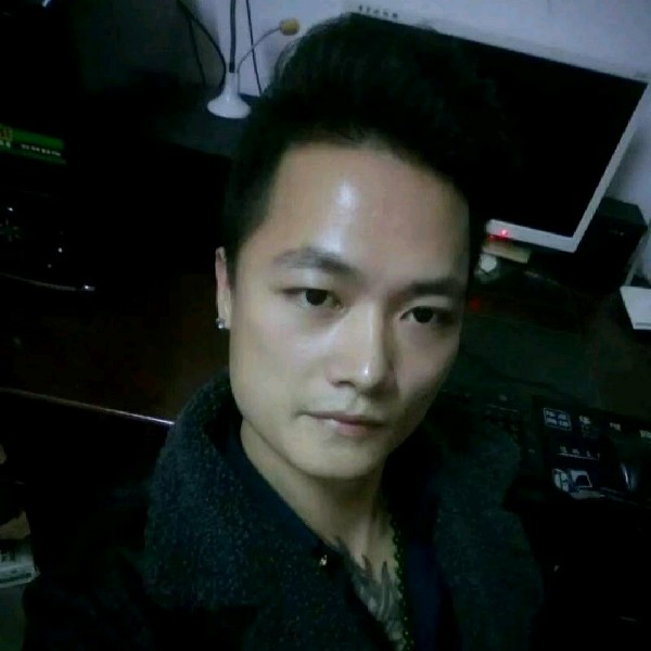 黑夜.的照片