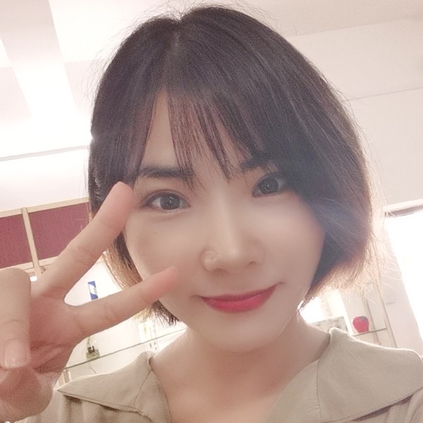 翟梅梅的照片