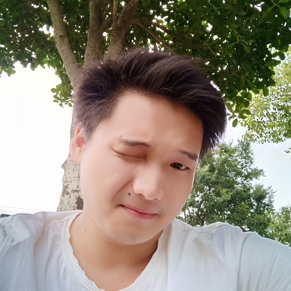 悦耳向流影的照片