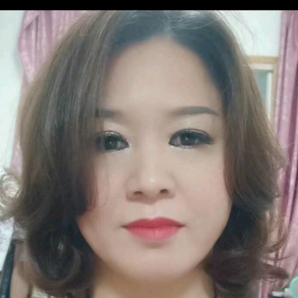 强健挽手钢笔的照片