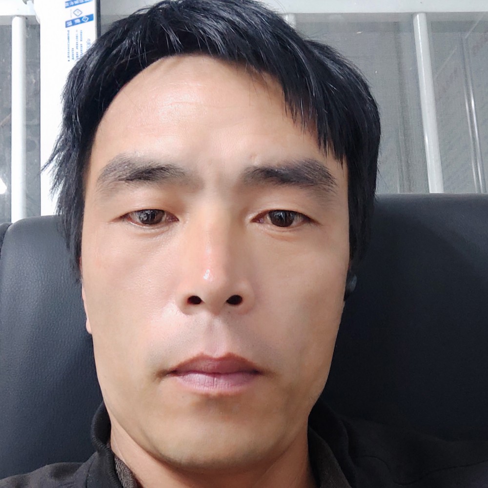 犀牛方想人陪的照片