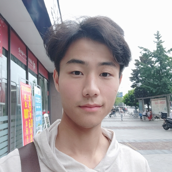 感性与诺言的照片