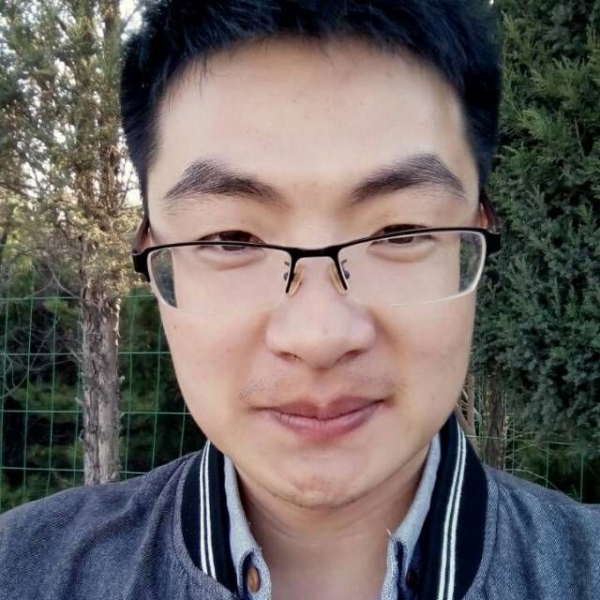 杨感的照片