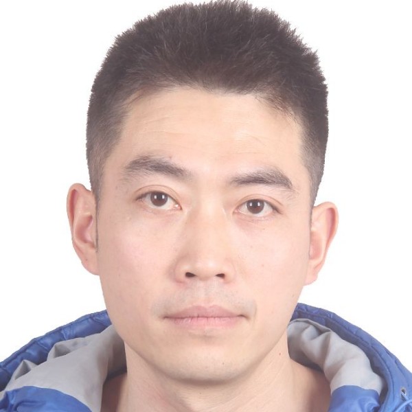 刺猬那怡然的照片