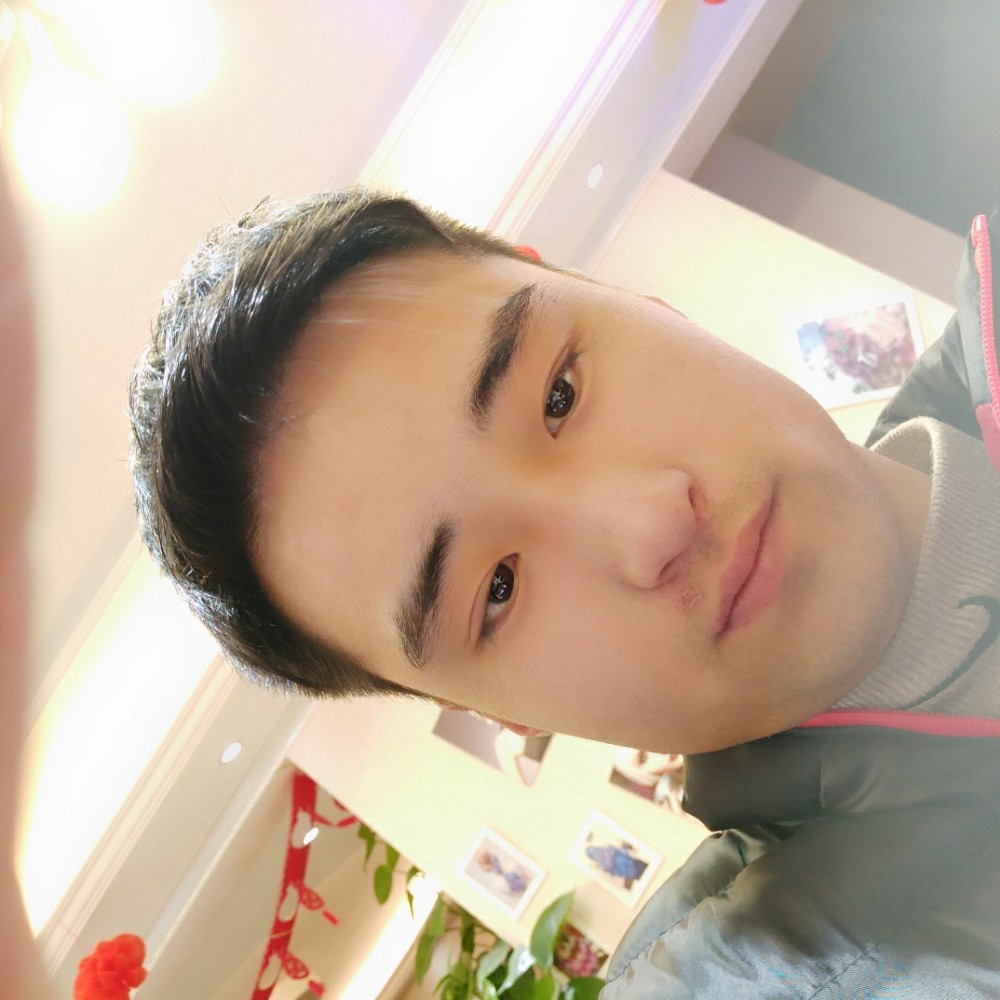 董家豪的照片
