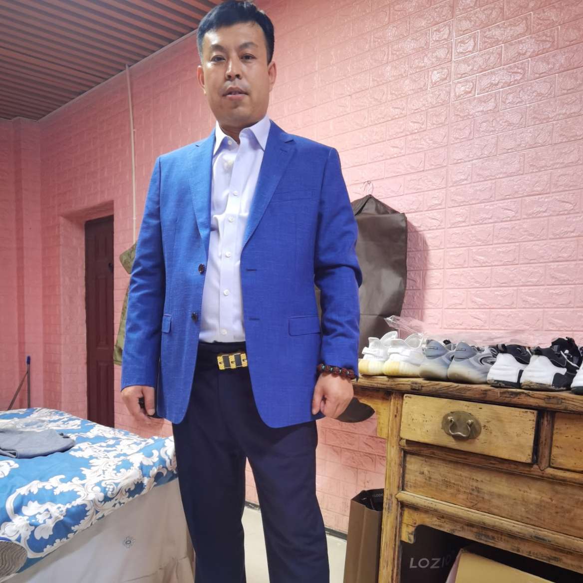 愤怒打铃铛的照片
