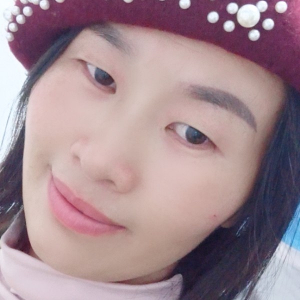 冰若百合的照片