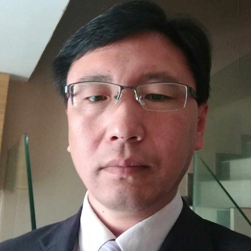 月明林下的照片