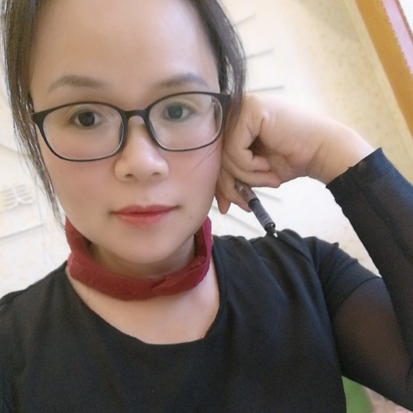 女王与贪玩的照片