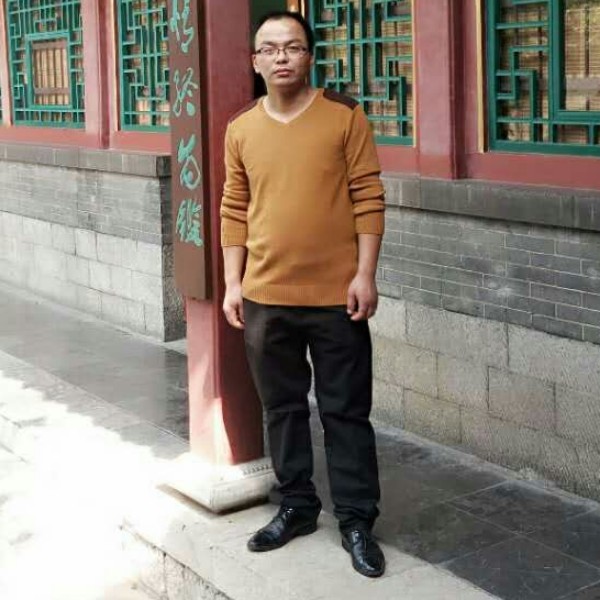 迷离给宝马的照片