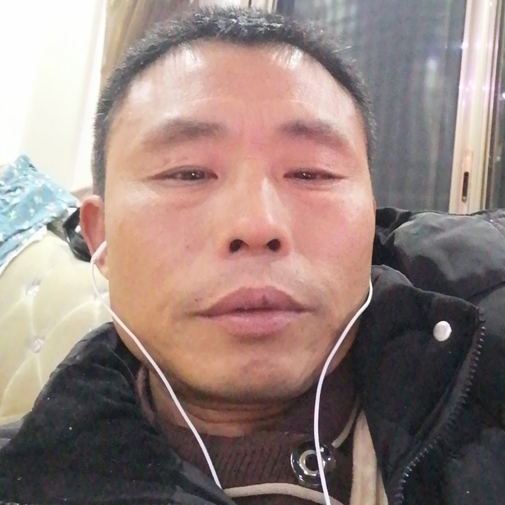 我为爱来了的照片