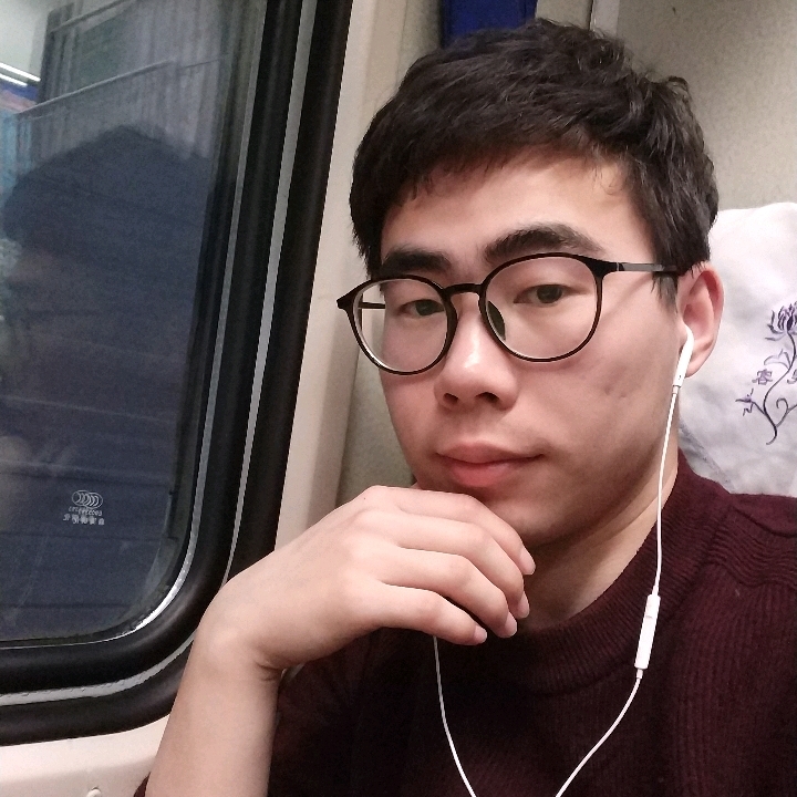会烧烤的鱼的照片