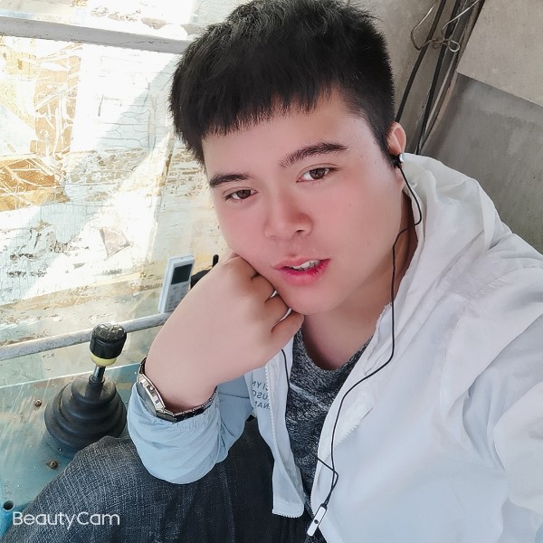 爱笑等于夕阳的照片