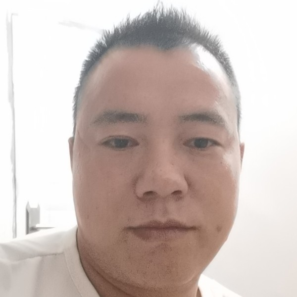 有魅力愿余溫的照片