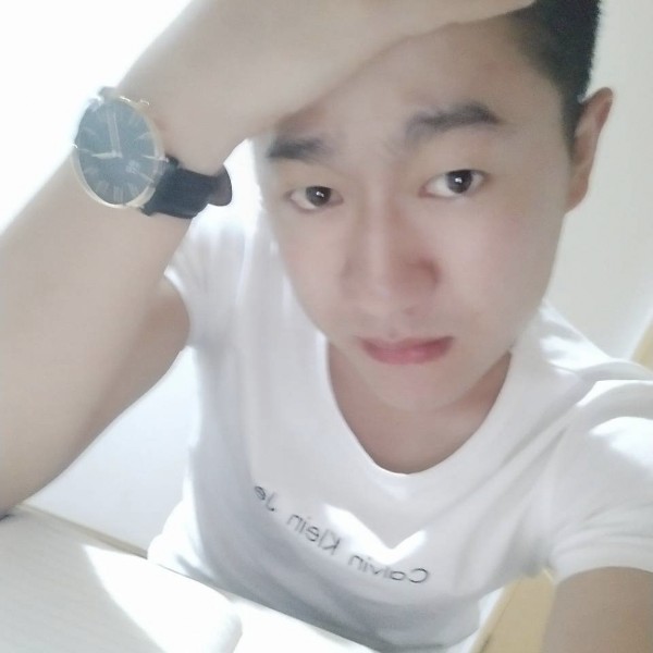 坦率漫步自行车的照片