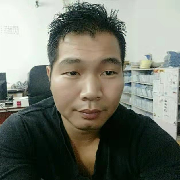 孤单的小李的照片