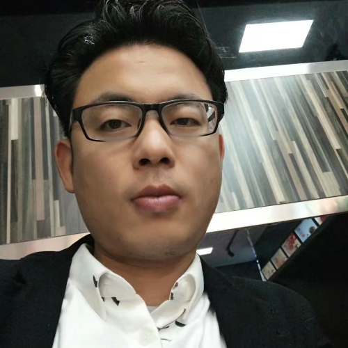 拓拔野的照片