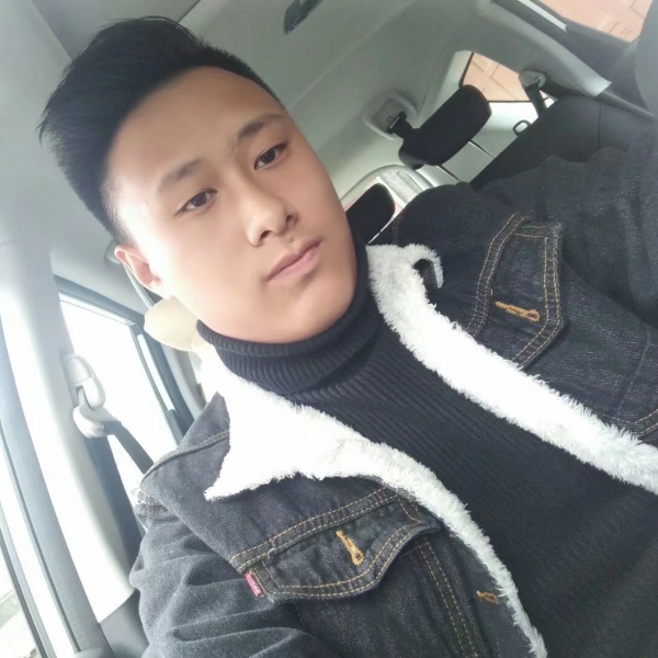 寻 四块五的 妞的照片