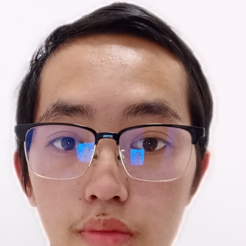安静漫步凉城的照片