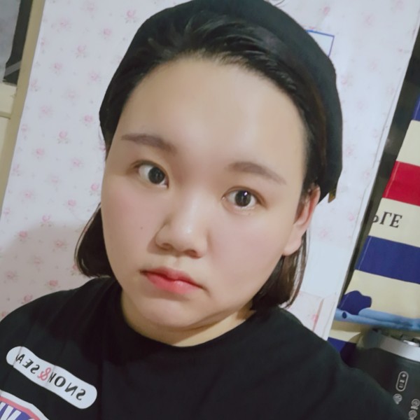 一个胖妞的照片