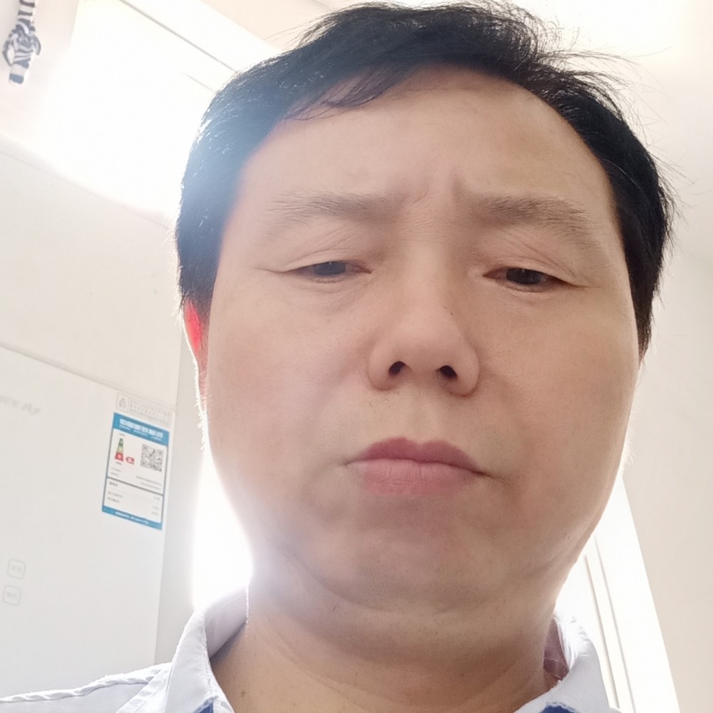 红大哥的照片