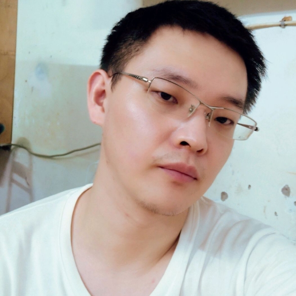 无水冷夜的照片