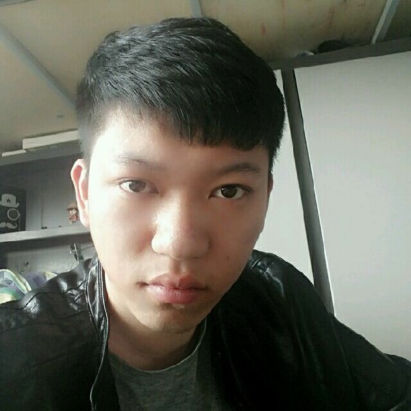 愿随一人心的照片