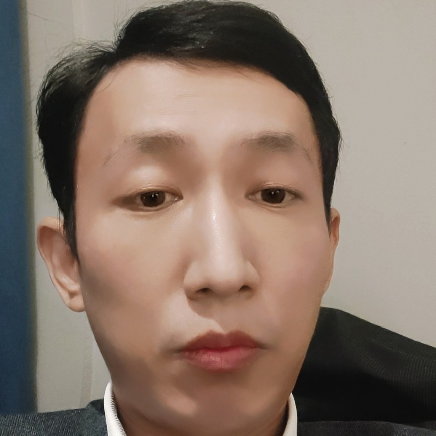 摩羯座的微笑的照片