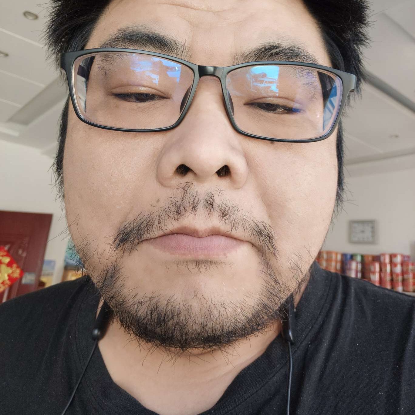 心灵美回眸黑猫的照片