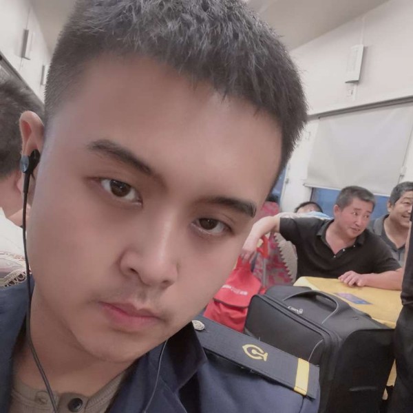小熊猫栩栩的照片