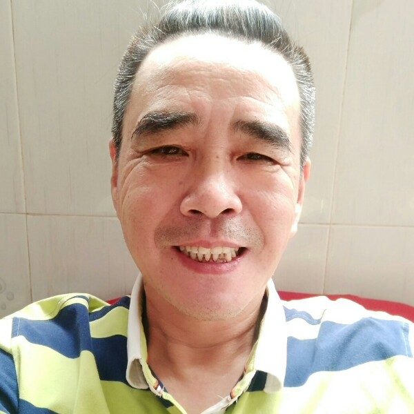相互结伴的照片