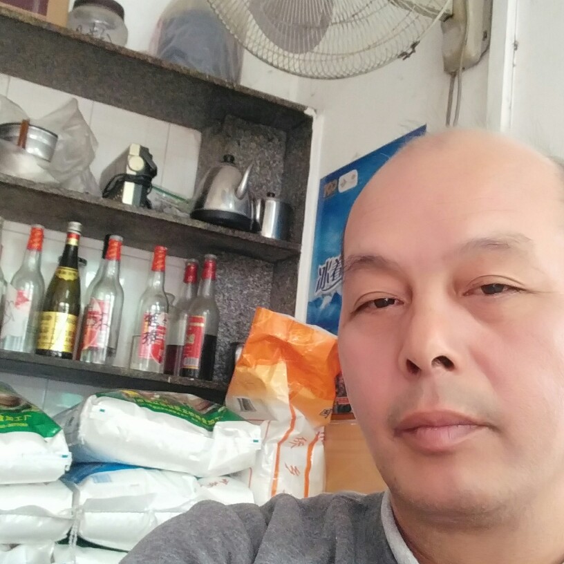 李松光的照片