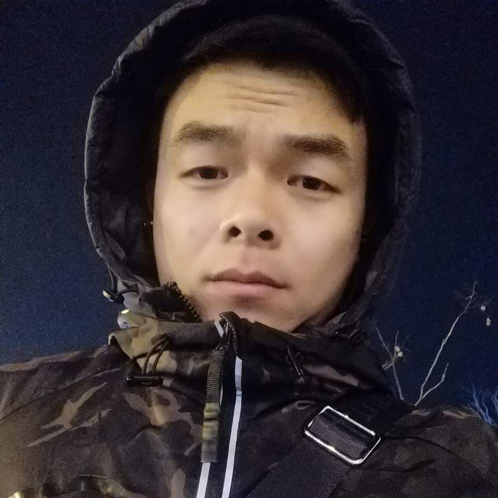 吃鲸的牛的照片