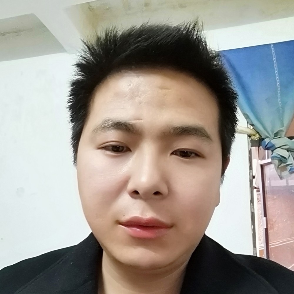 秋天现实的照片