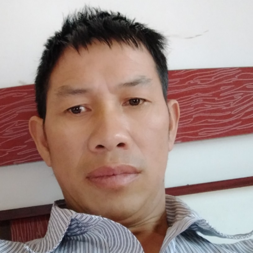 陆发学的照片