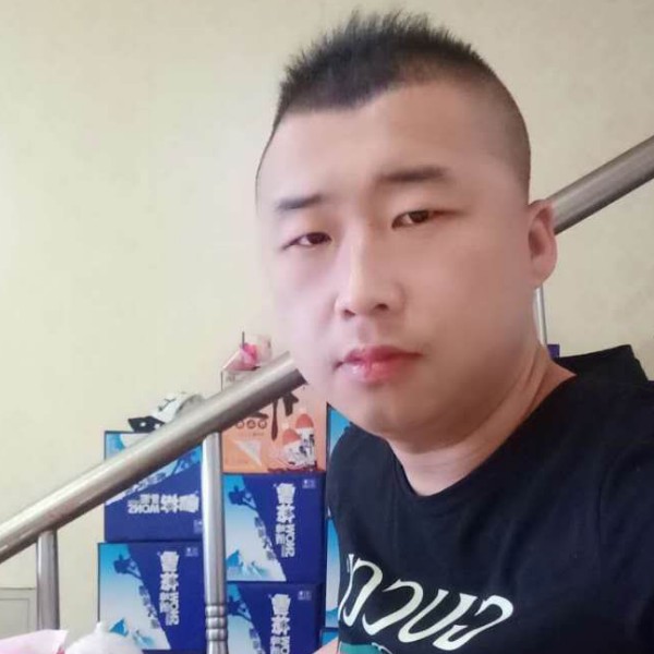 本人相亲着急结婚的照片