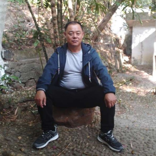 缱绻等于亲爱的的照片