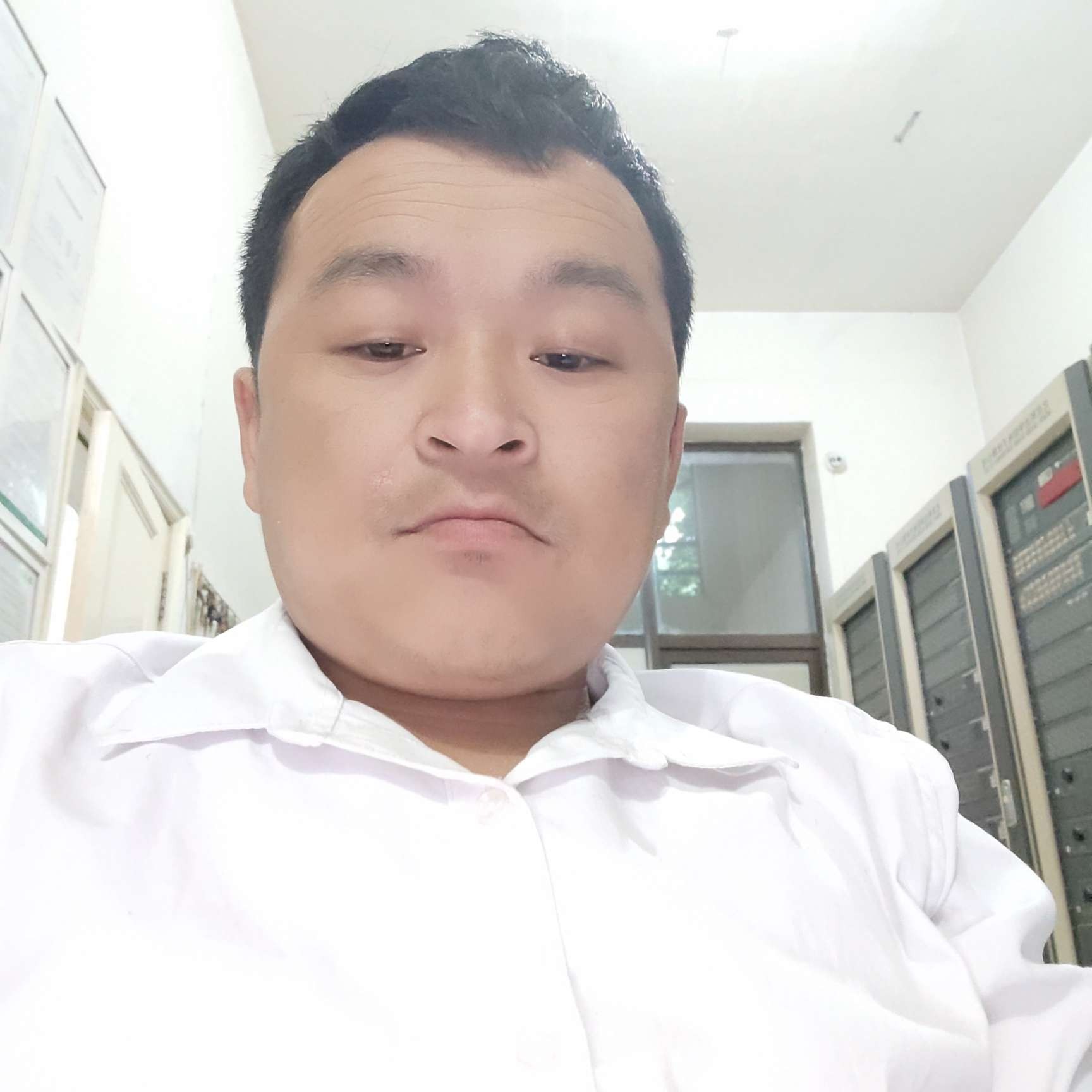 不在一无所有的照片