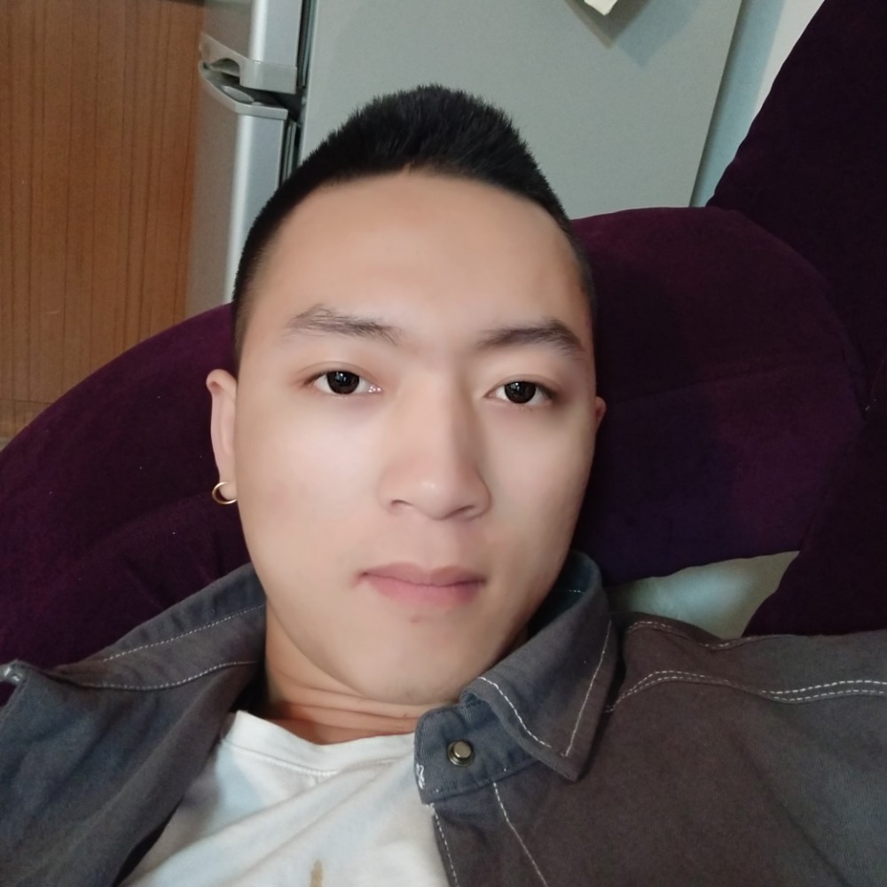 落霞闻坦率的照片