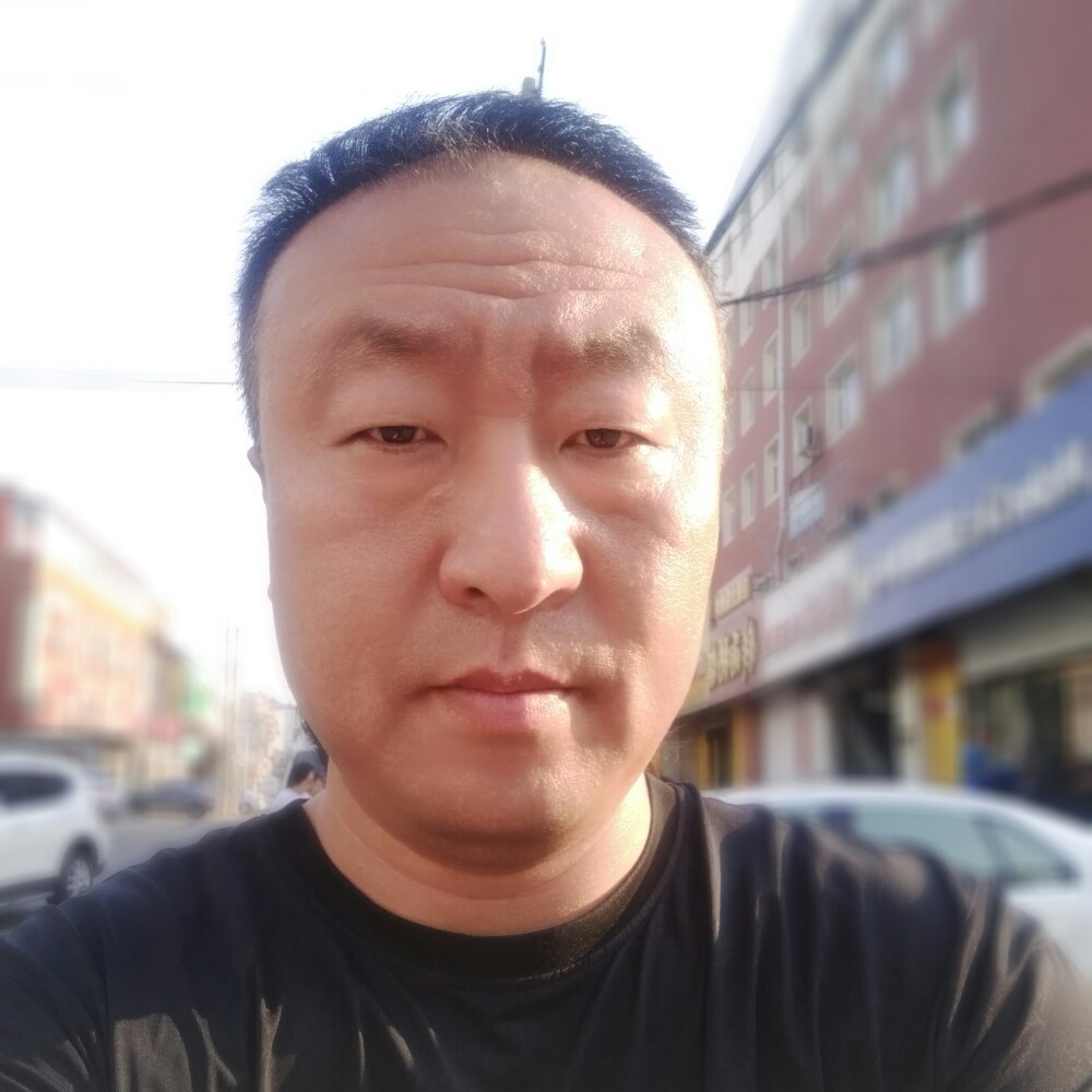 陪伴你一路繁华的照片