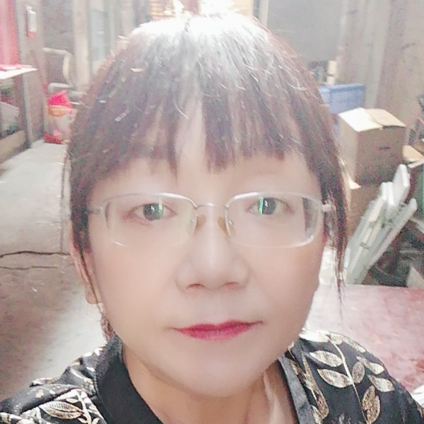 凤蝶飞舞的照片
