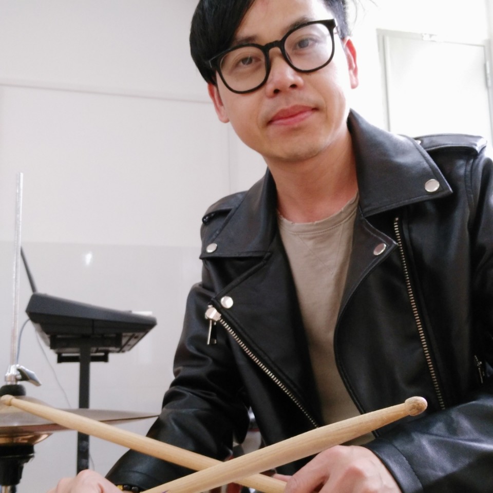 眼睛和犹豫的照片